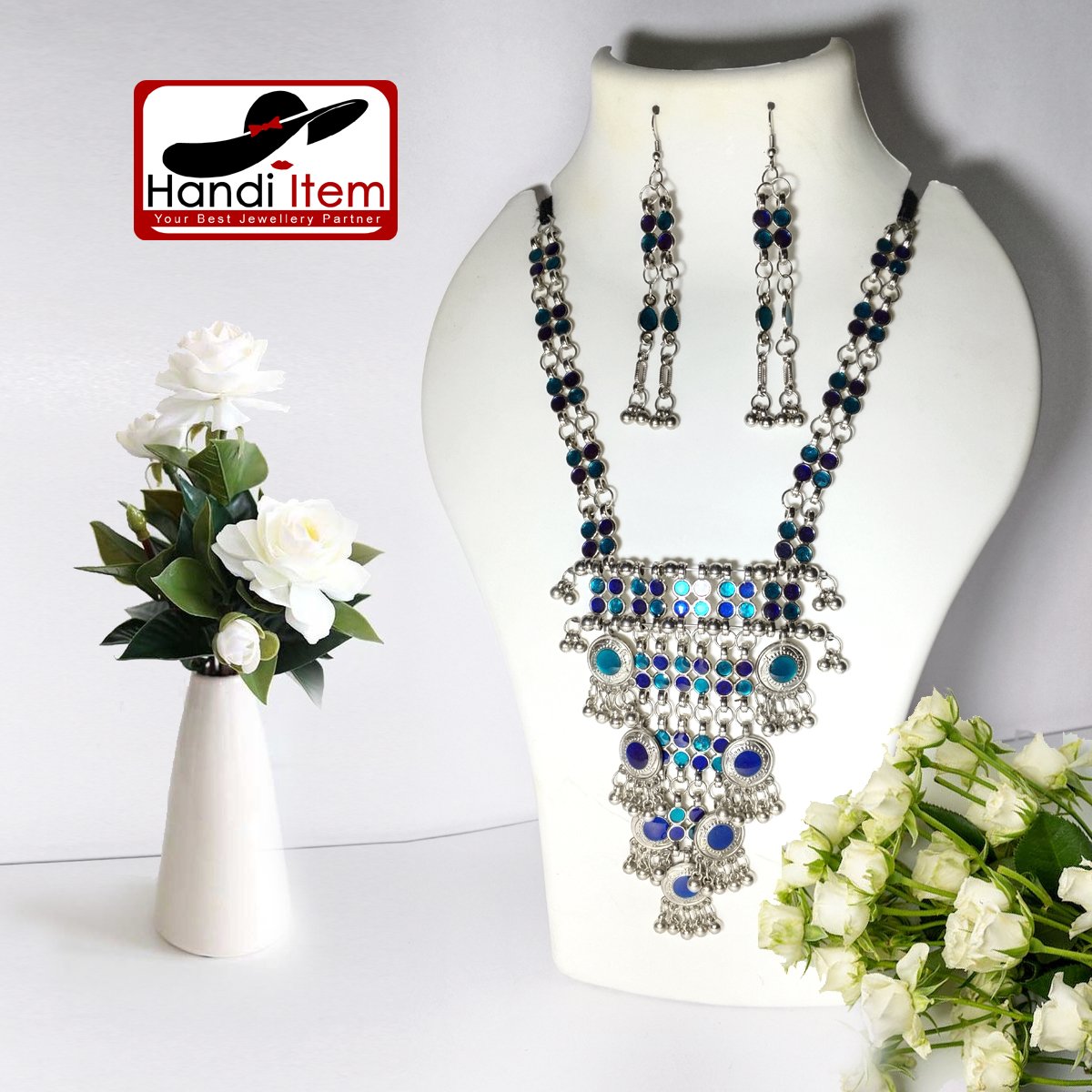 product49 Long Necklace with long Earrings - Image 2
